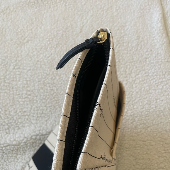 NWT Large Victoria’s Secret Canvas Tote Bag - Picture 4 of 6